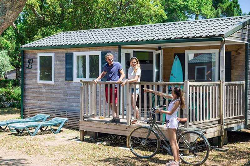 cabaña-bungalow-en-camping-laredo